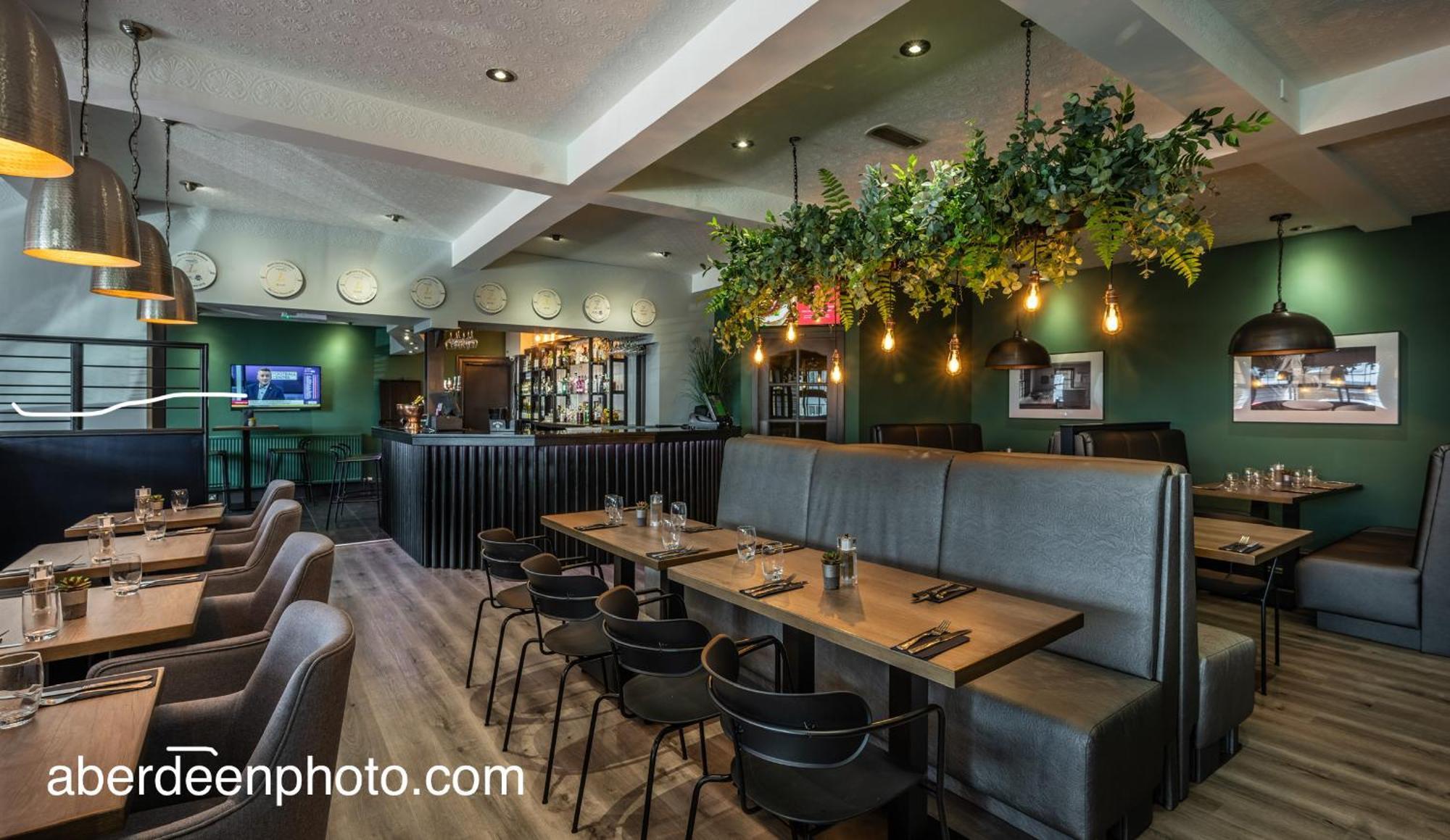 Newmachar Hotel Newmacher ภายนอก รูปภาพ